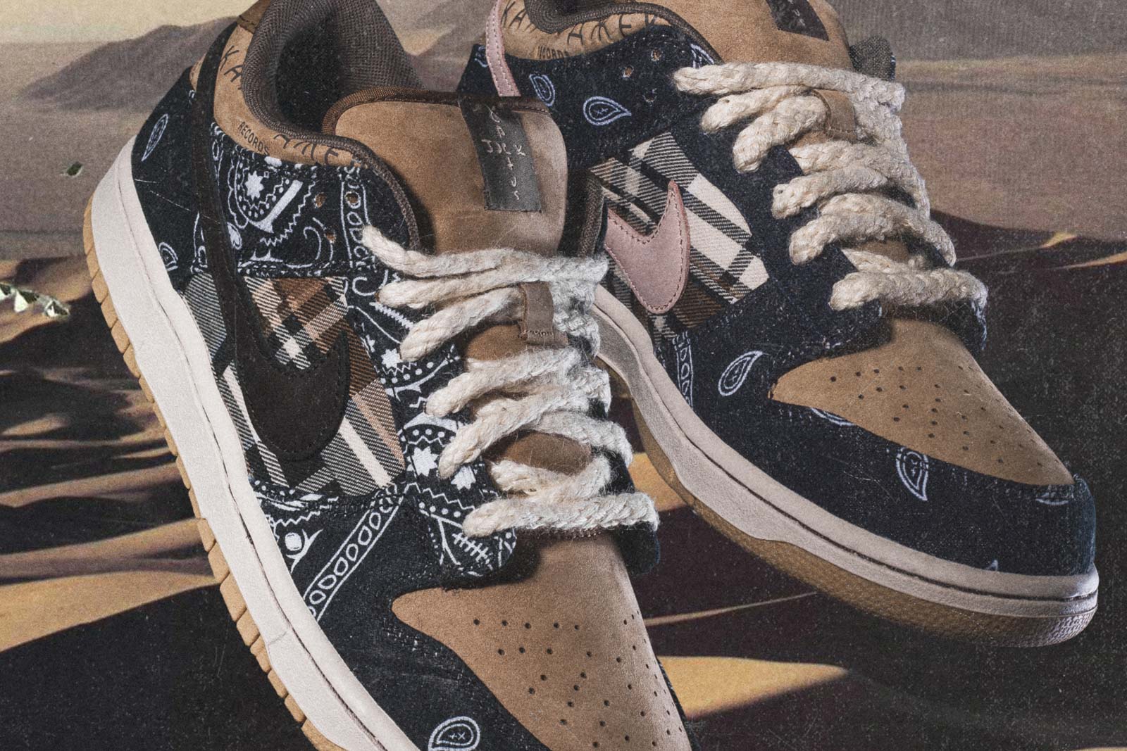 Travis Scott x Nike Dunk Low SB "Cactus Jack" Raffle