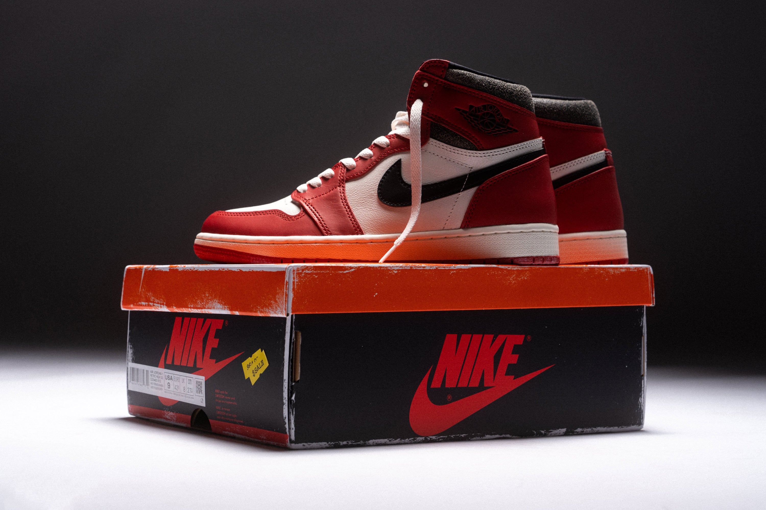 Air Jordan 1 High OG "Lost and Found" In-Store Raffle 16/11/22