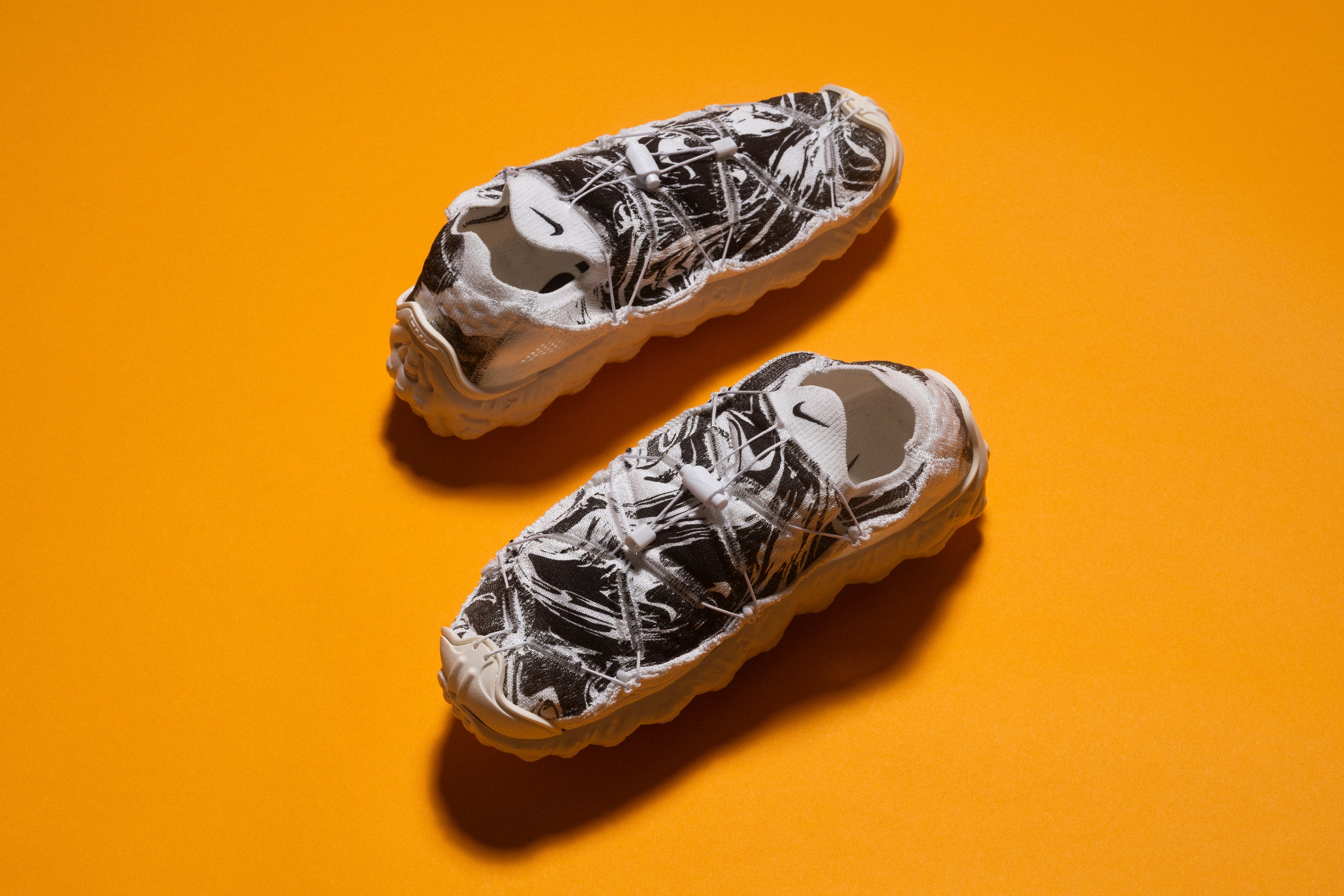 Nike ISPA Mindbody 'White/Black' 20/9/23