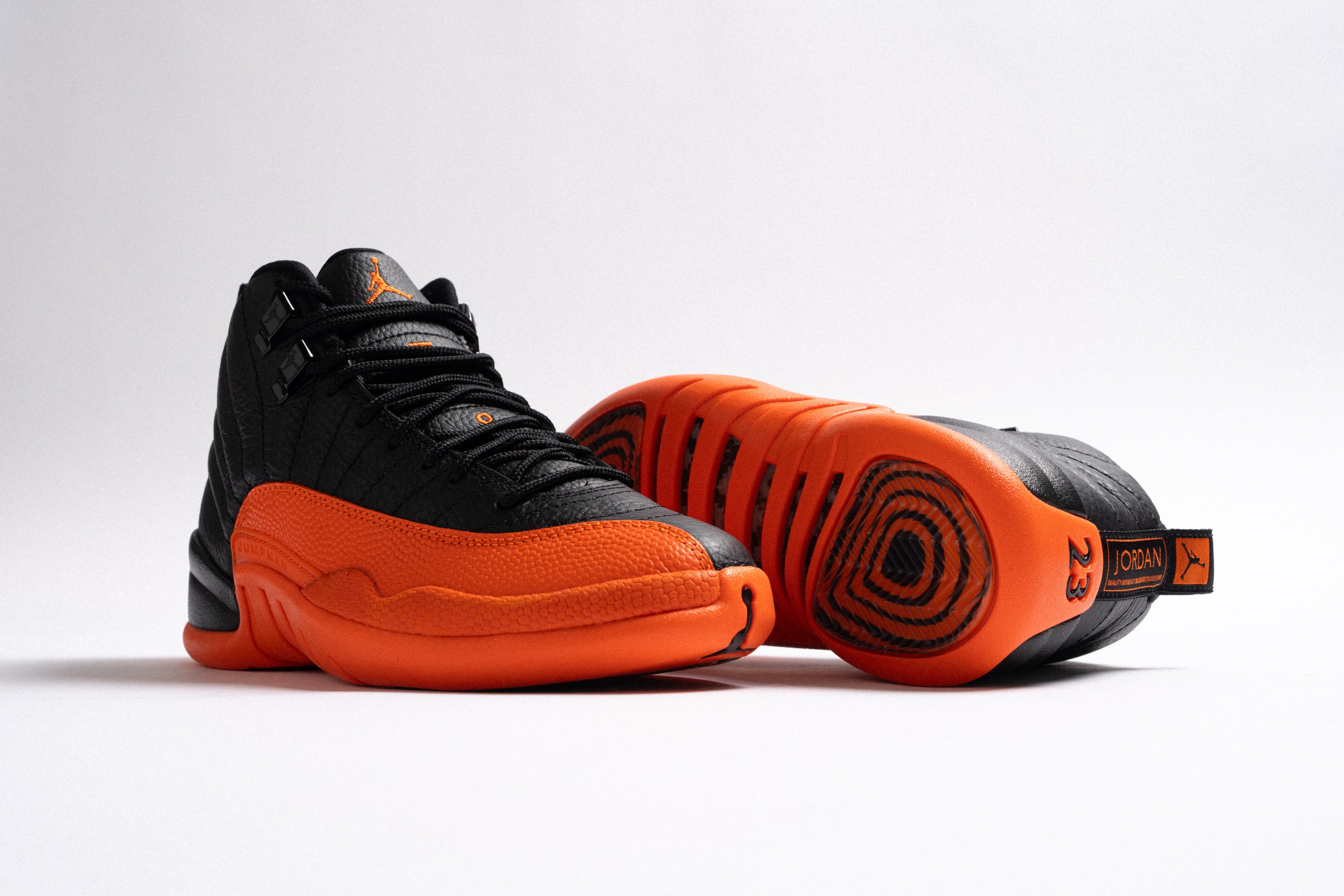 Air Jordan 12 Retro 'Brilliant Orange' 13/7/23