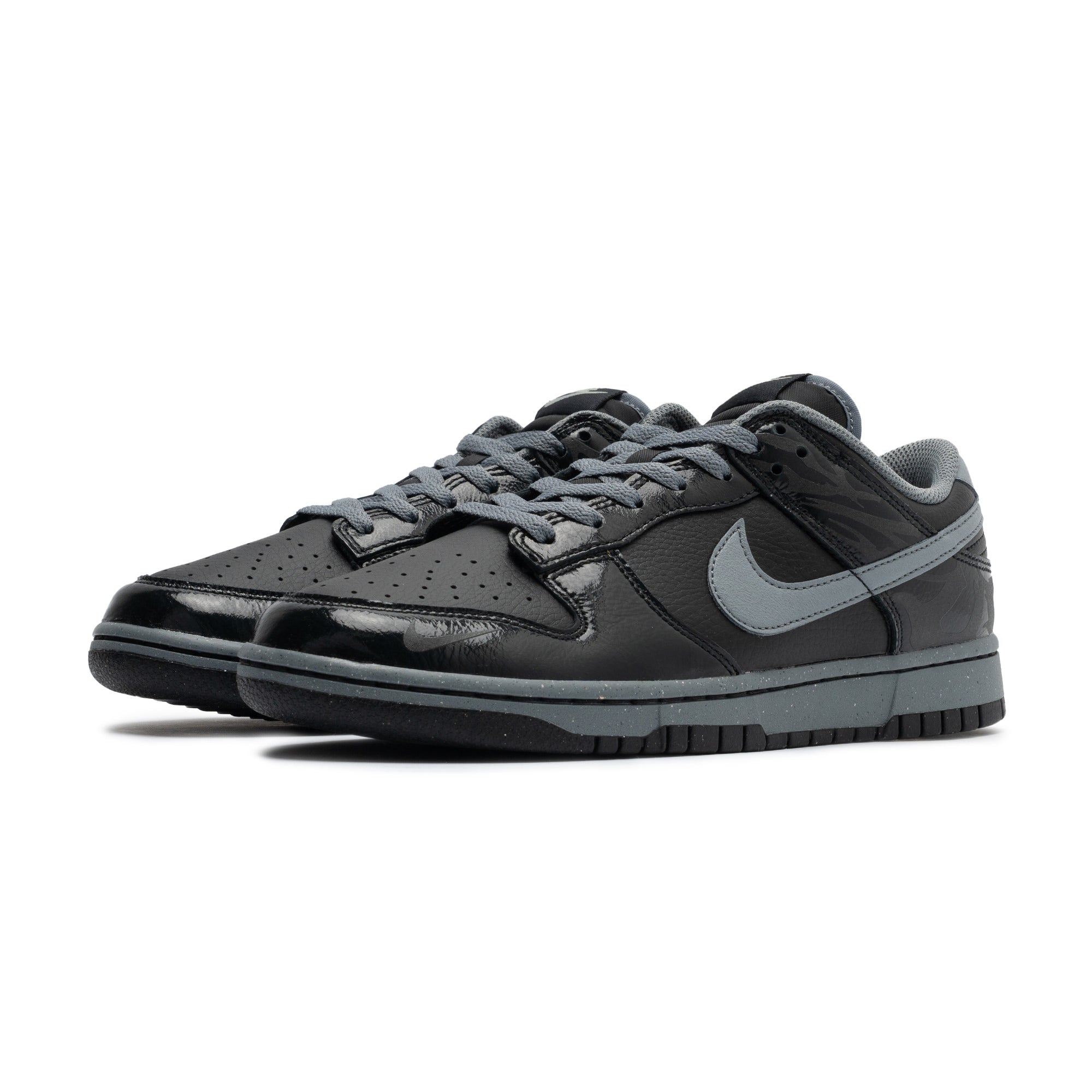 Nike dunk low negras best sale