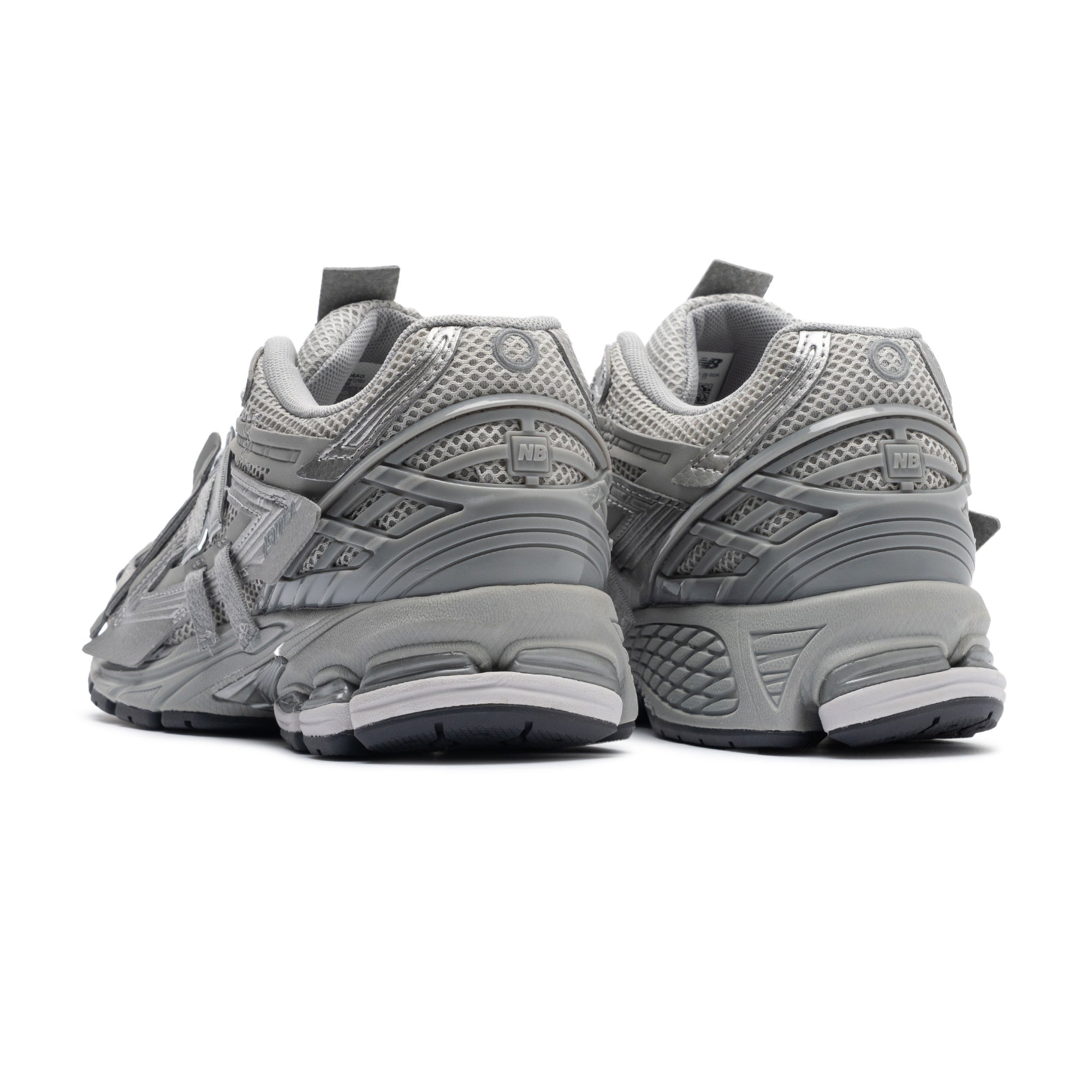 New Balance M1906AG Concrete/Silver Metallic