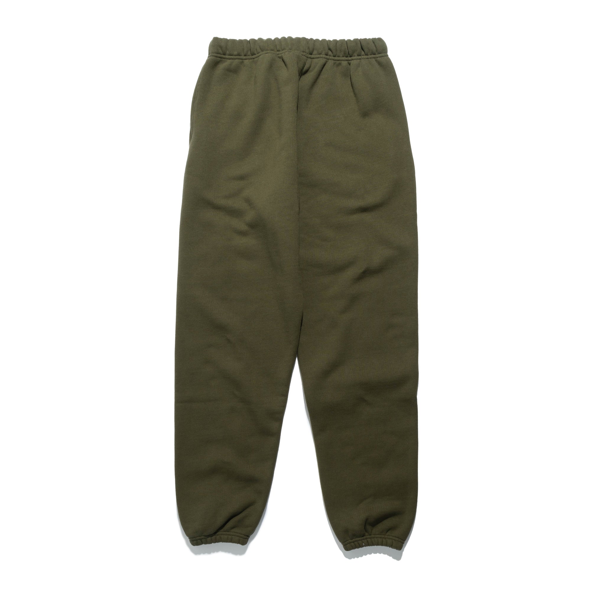 Fleece Essential Sweatpant Military 130BT242025F