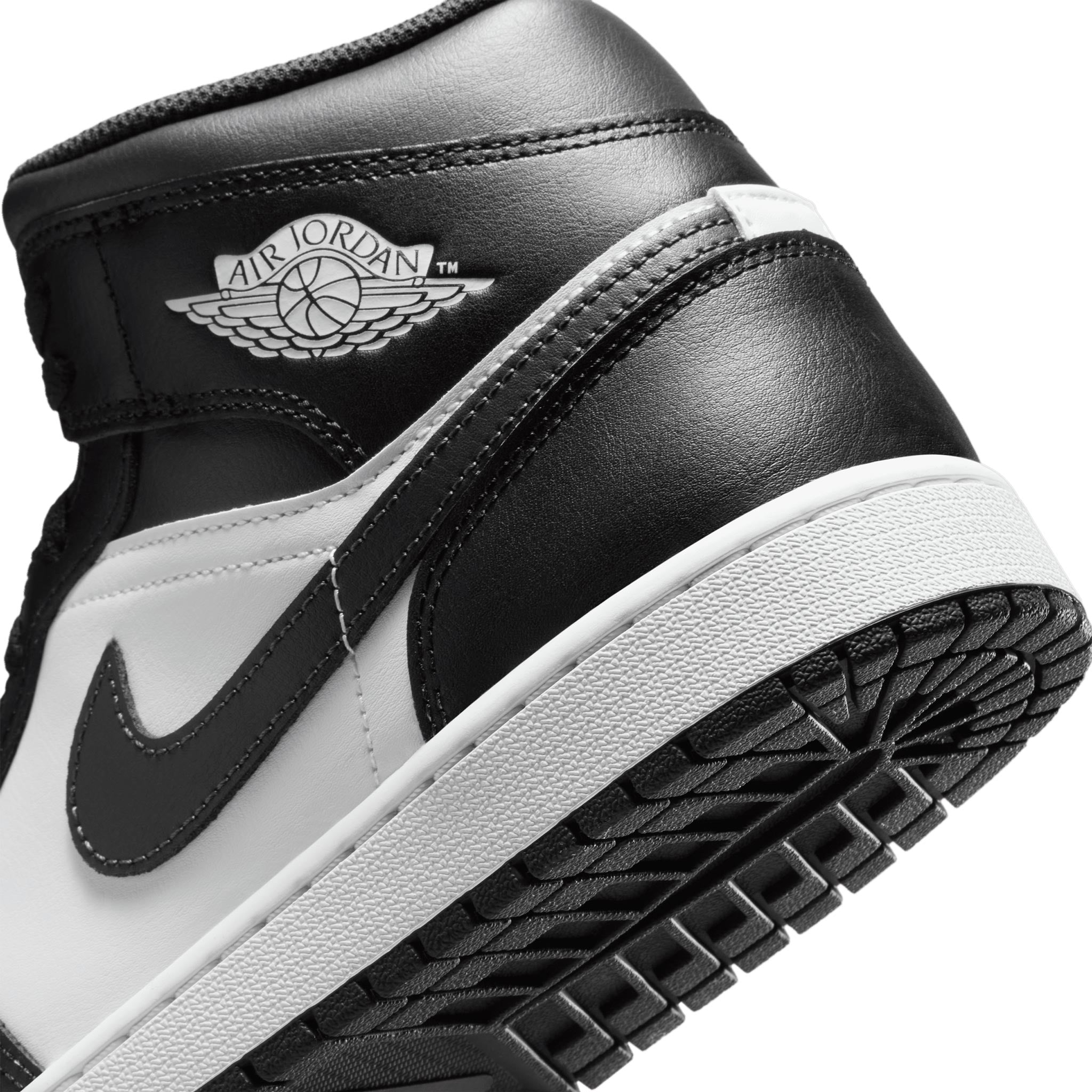 Air Jordan 1 Mid Black/Off Noir-Summit White DQ8426-010