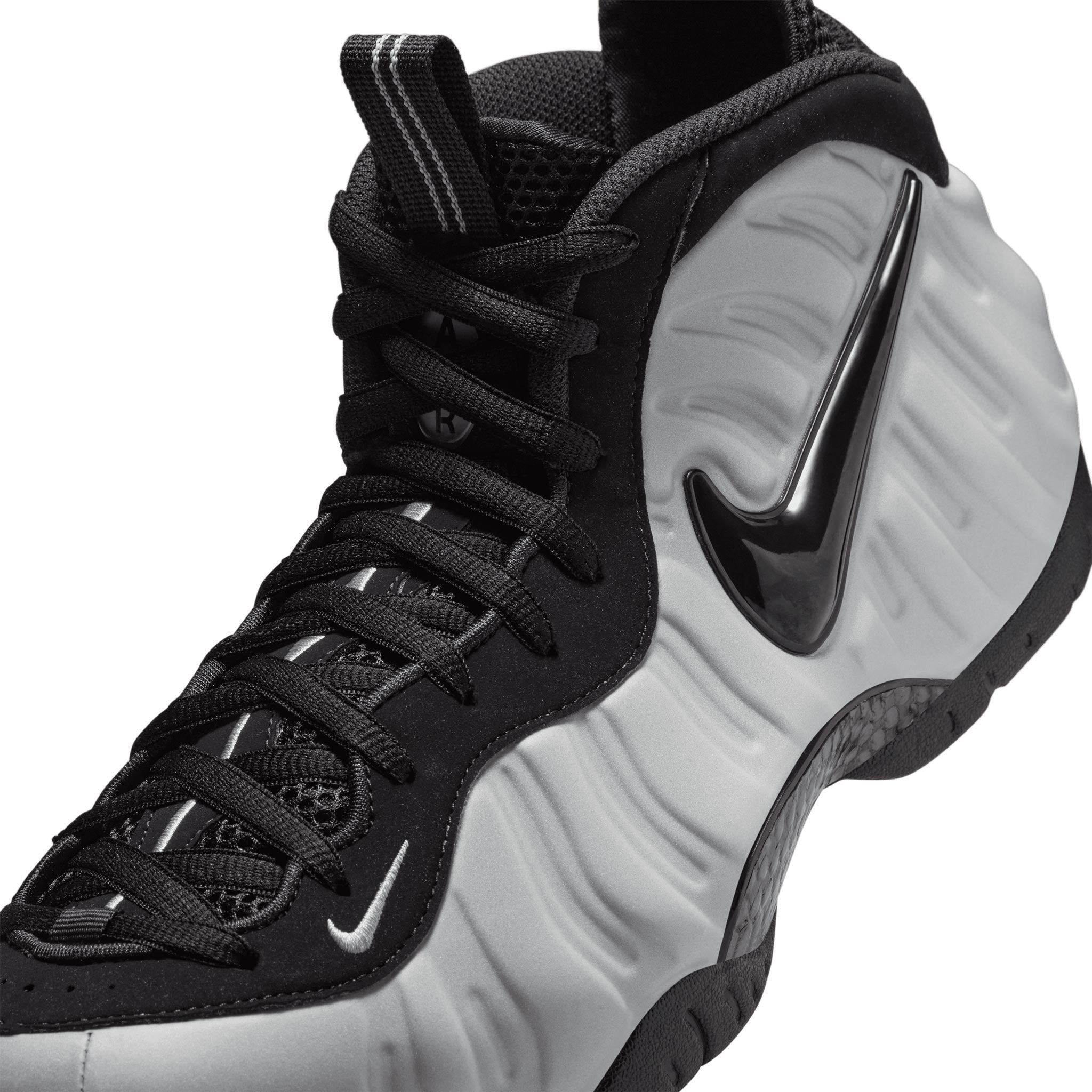 Nike Air Foamposite Pro Wolf Grey/Black HF0794-001