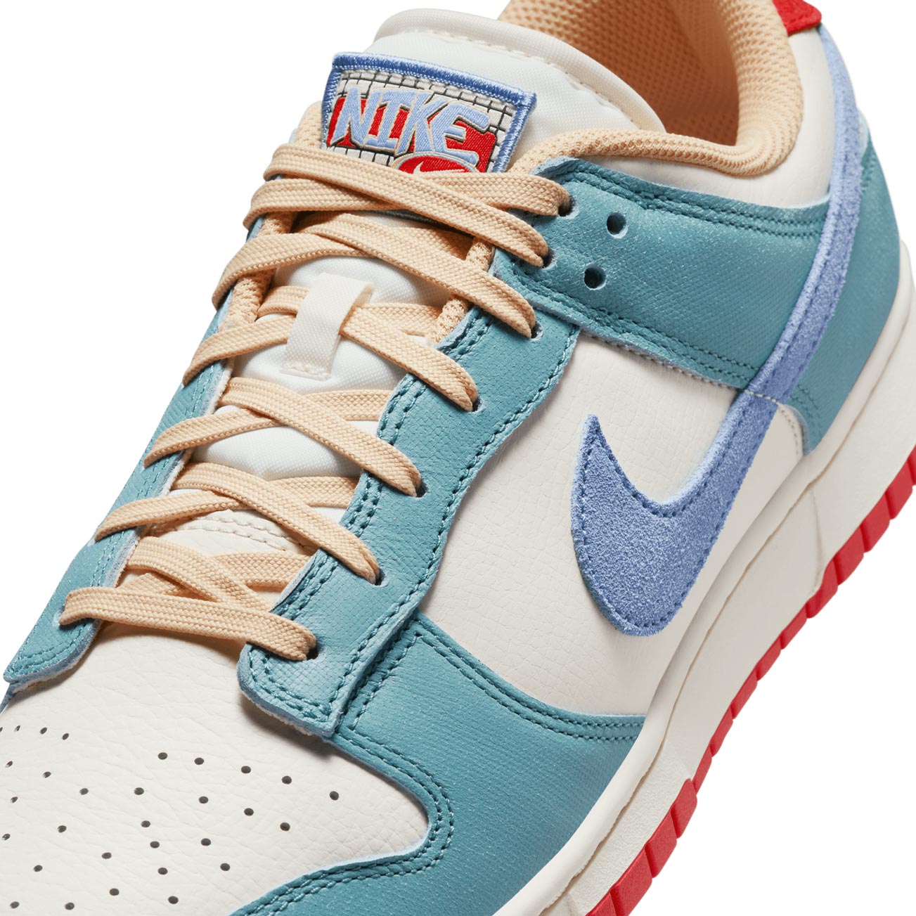 Nike Dunk Low Premium Pale Ivory/Royal Pulse-Denim Turq HJ9112-110