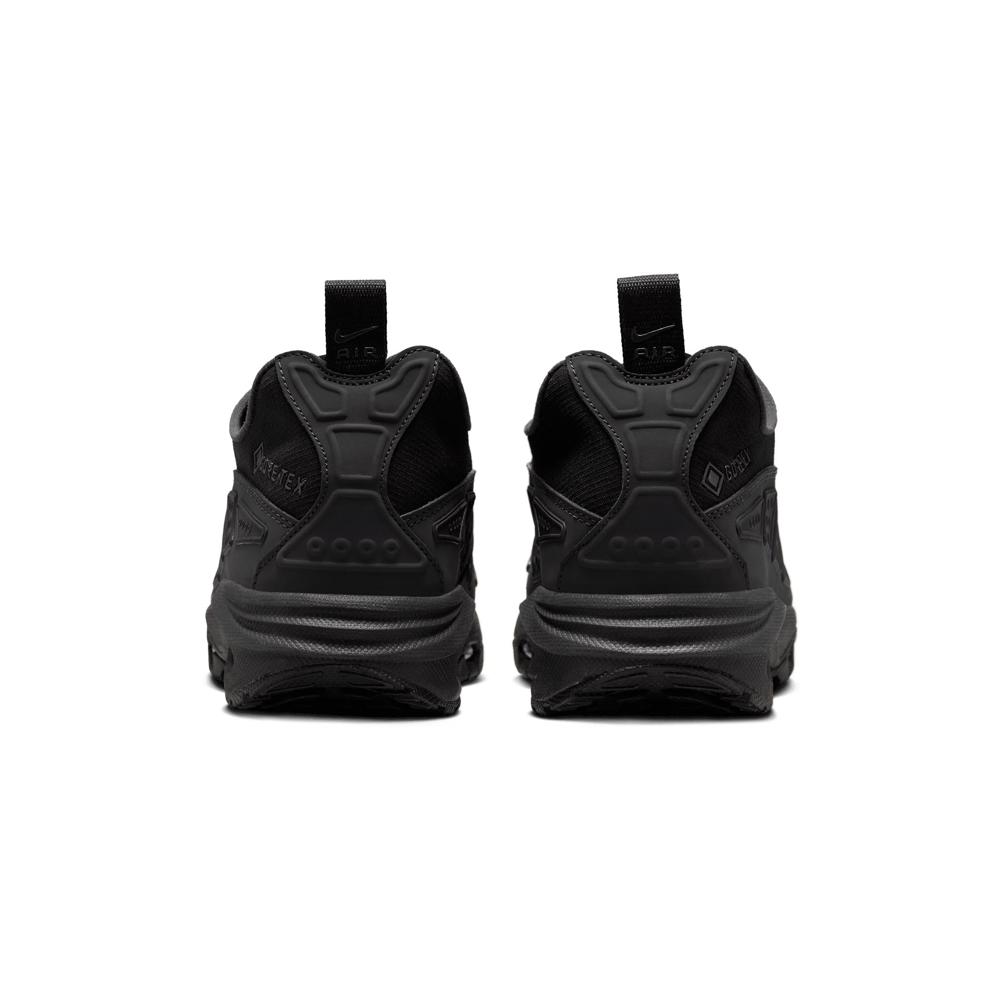 Women's Nike Air Max SNDR GTX Black/DK Smoke Grey FZ4238-001