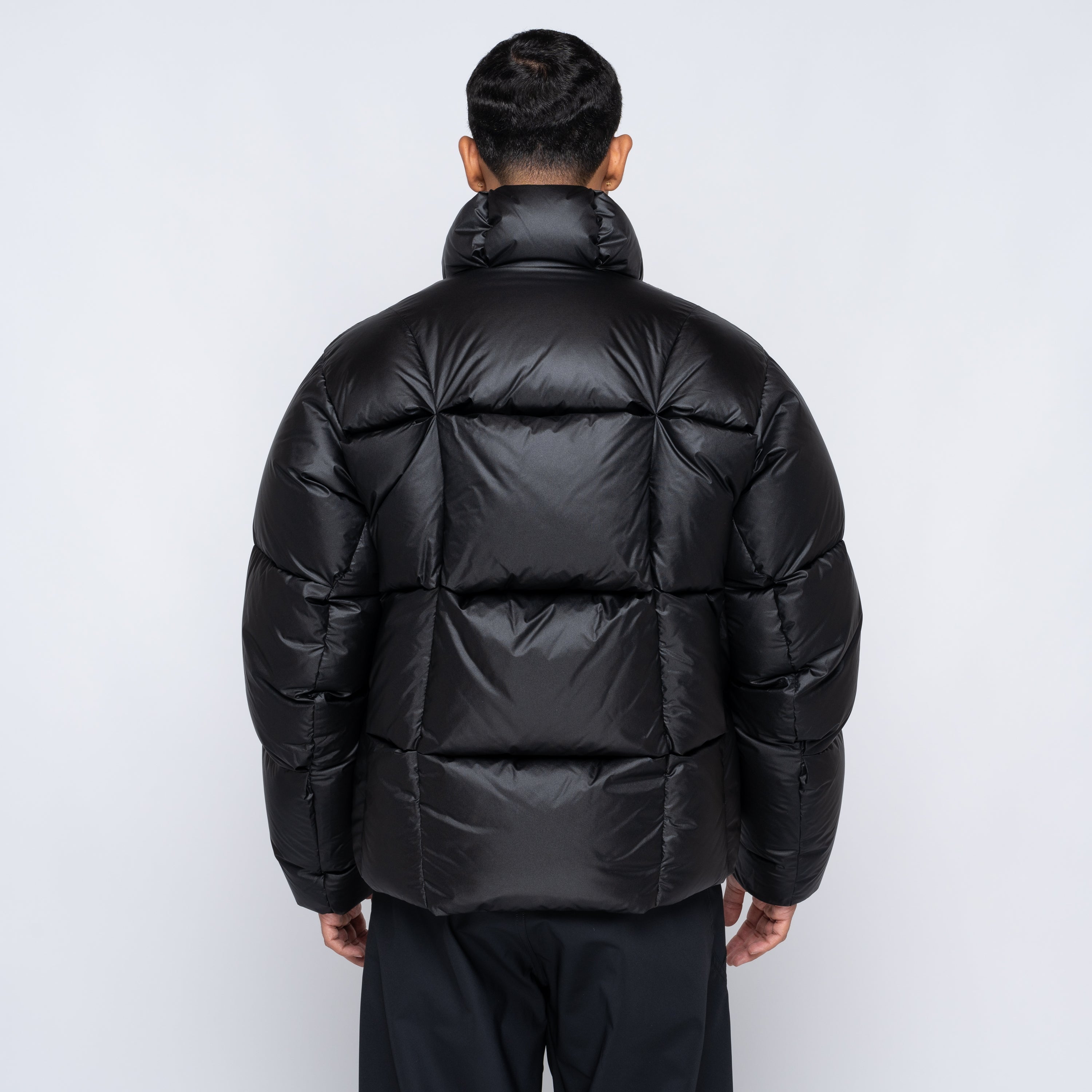 Three-Dimensional Down Jacket Black GZ24303