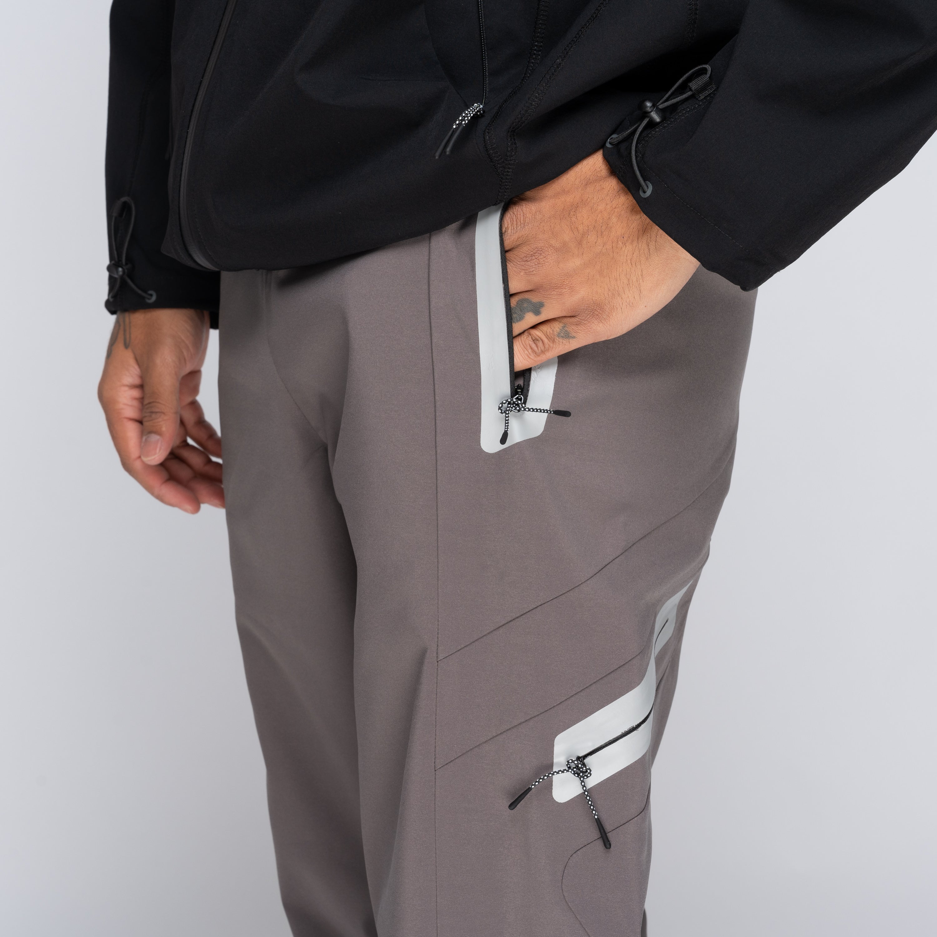 Jeongli Hardshell Trousers SET1 Charcoal