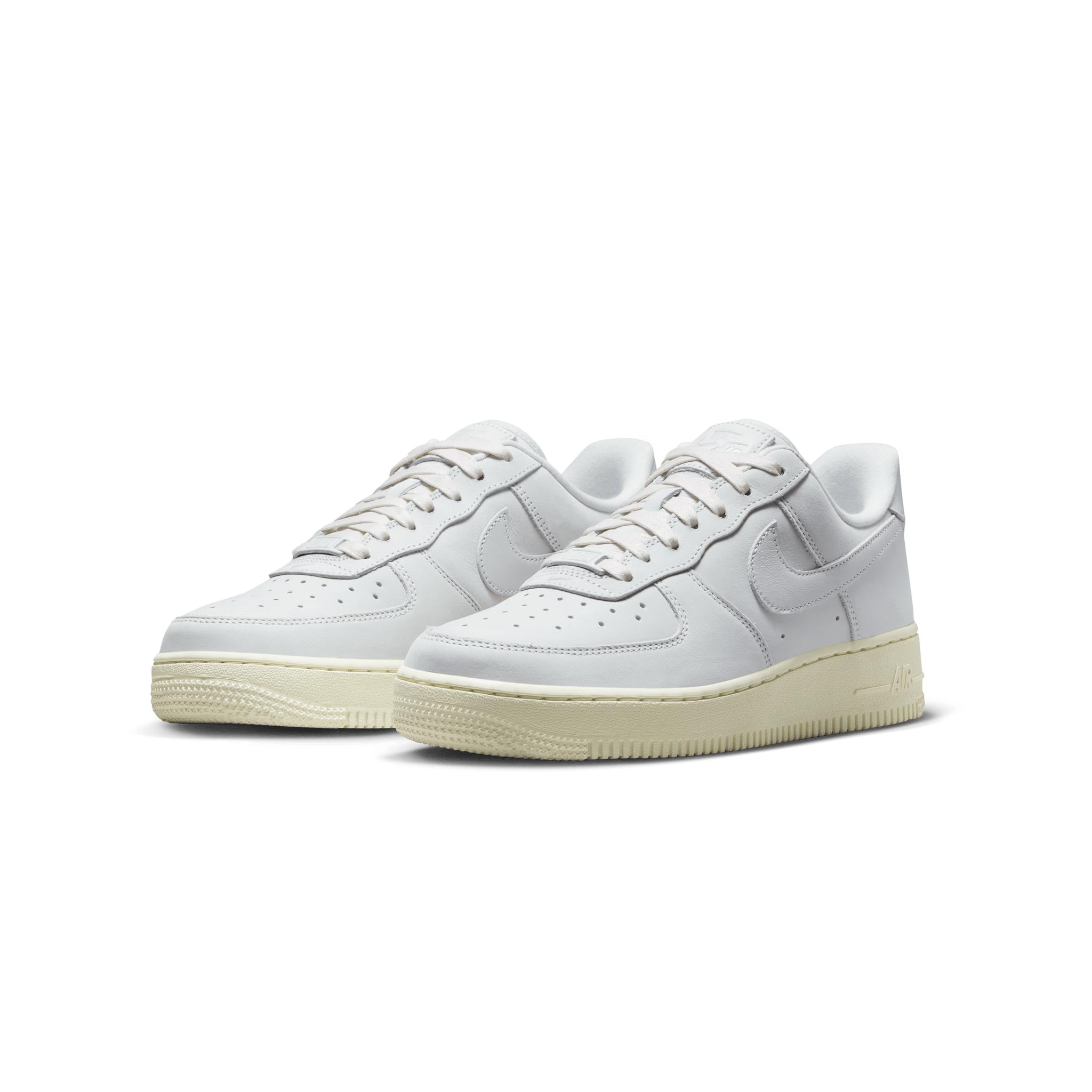 Women Air Force 1 PRM MF DR9503-100 Summit White – Capsule